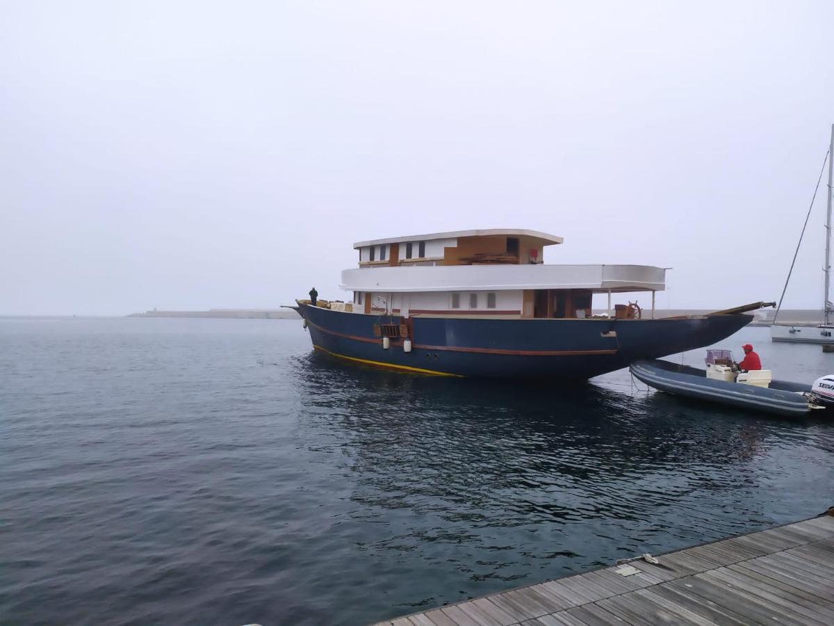 Classic Yacht Yanika Yachting Watersport Ets ヴィッラプッツ エクステリア 写真