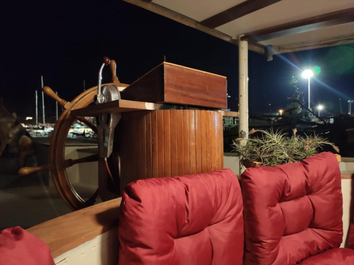 Classic Yacht Yanika Yachting Watersport Ets ヴィッラプッツ エクステリア 写真