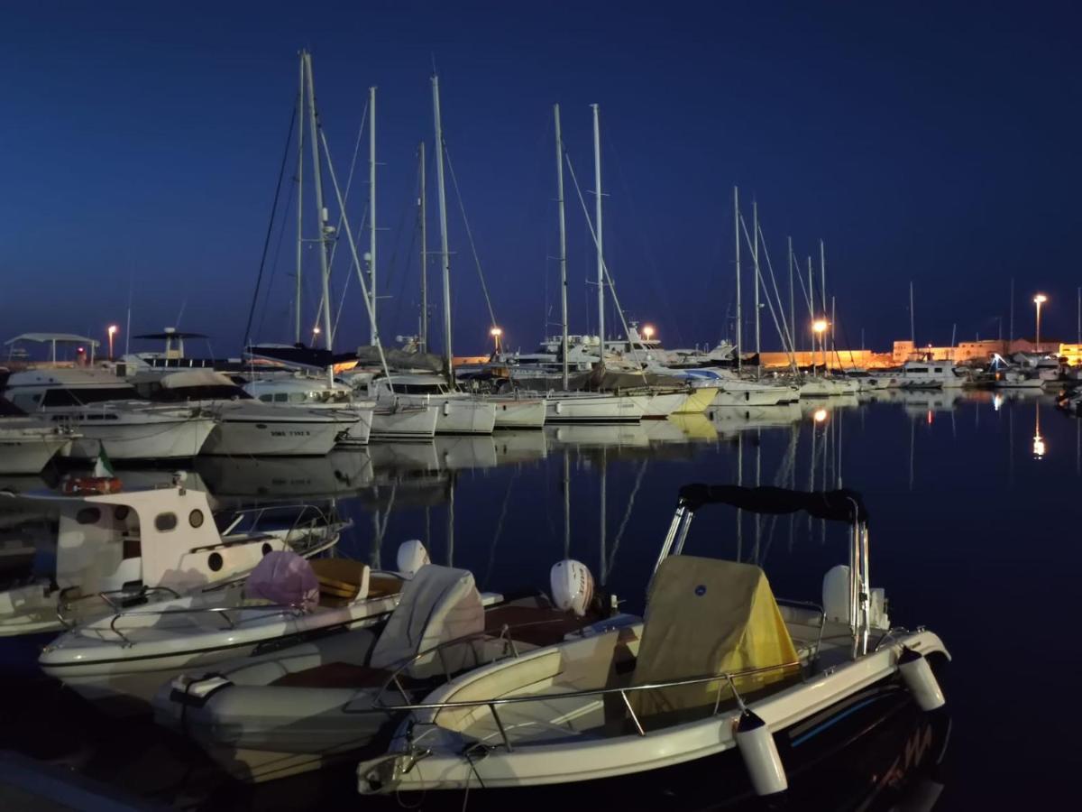 Classic Yacht Yanika Yachting Watersport Ets ヴィッラプッツ エクステリア 写真