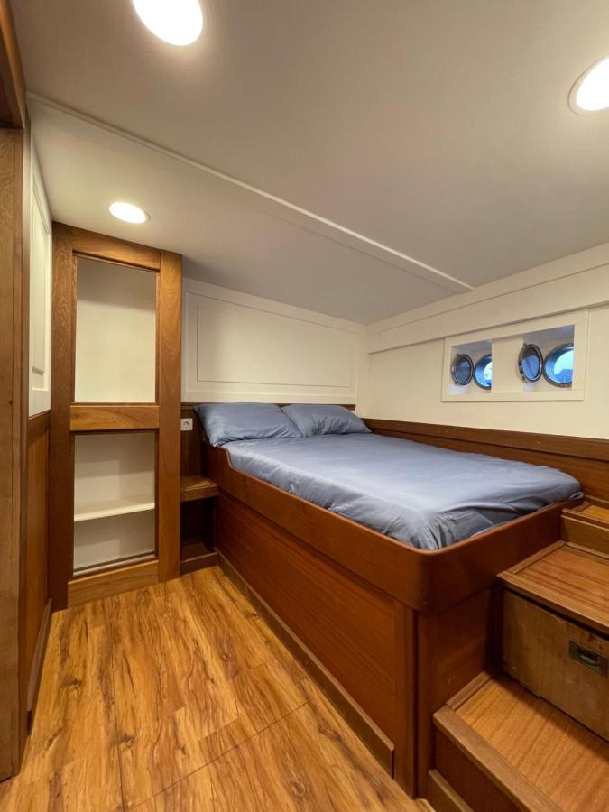 Classic Yacht Yanika Yachting Watersport Ets ヴィッラプッツ エクステリア 写真